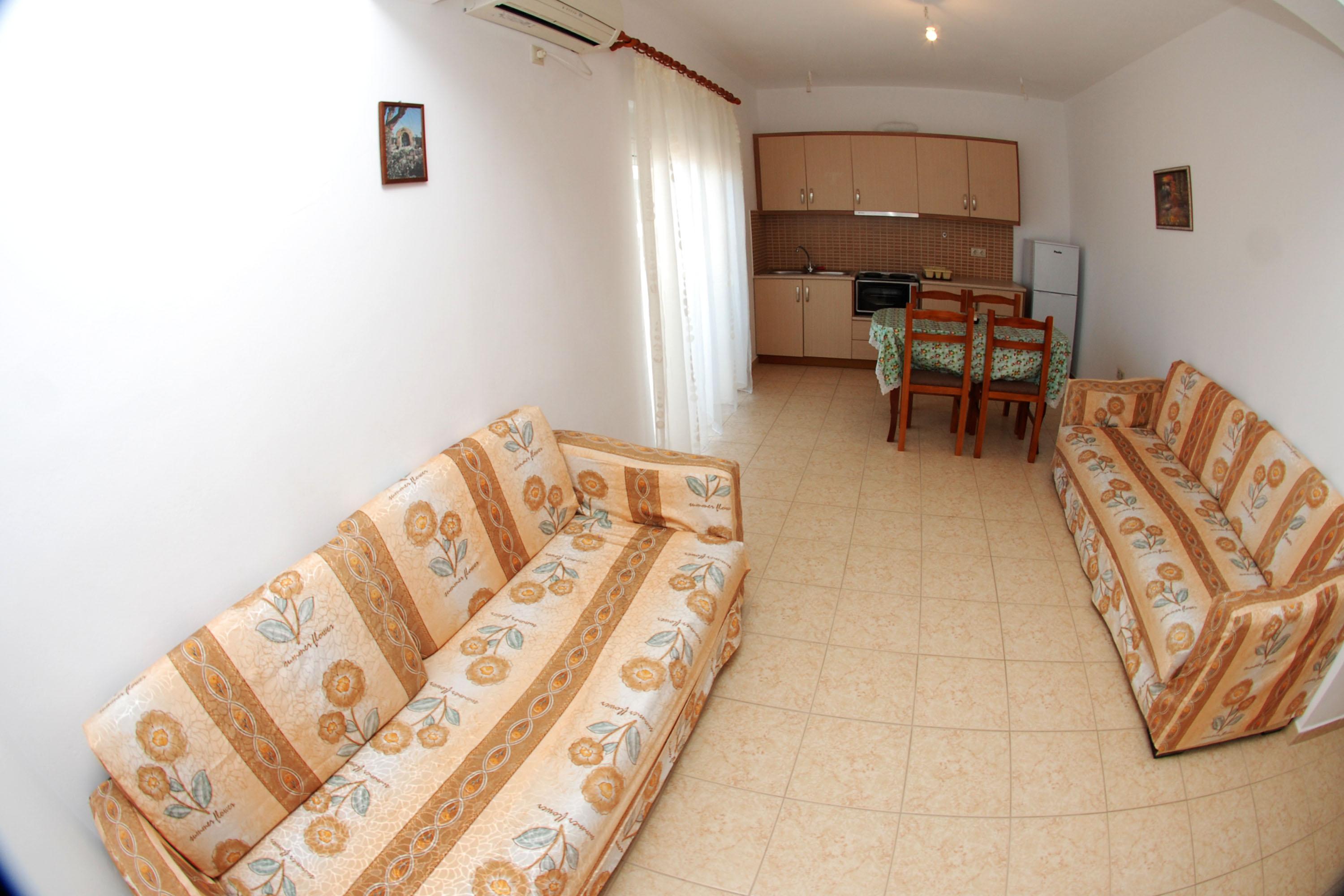 Apartments & Hotel Eleanna Sarandë Exterior foto