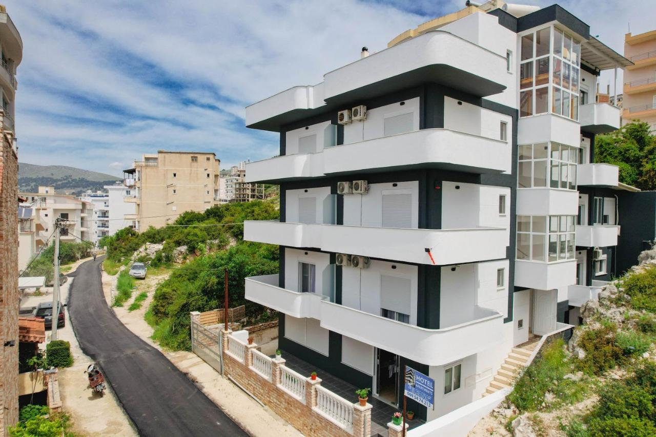 Apartments & Hotel Eleanna Sarandë Exterior foto