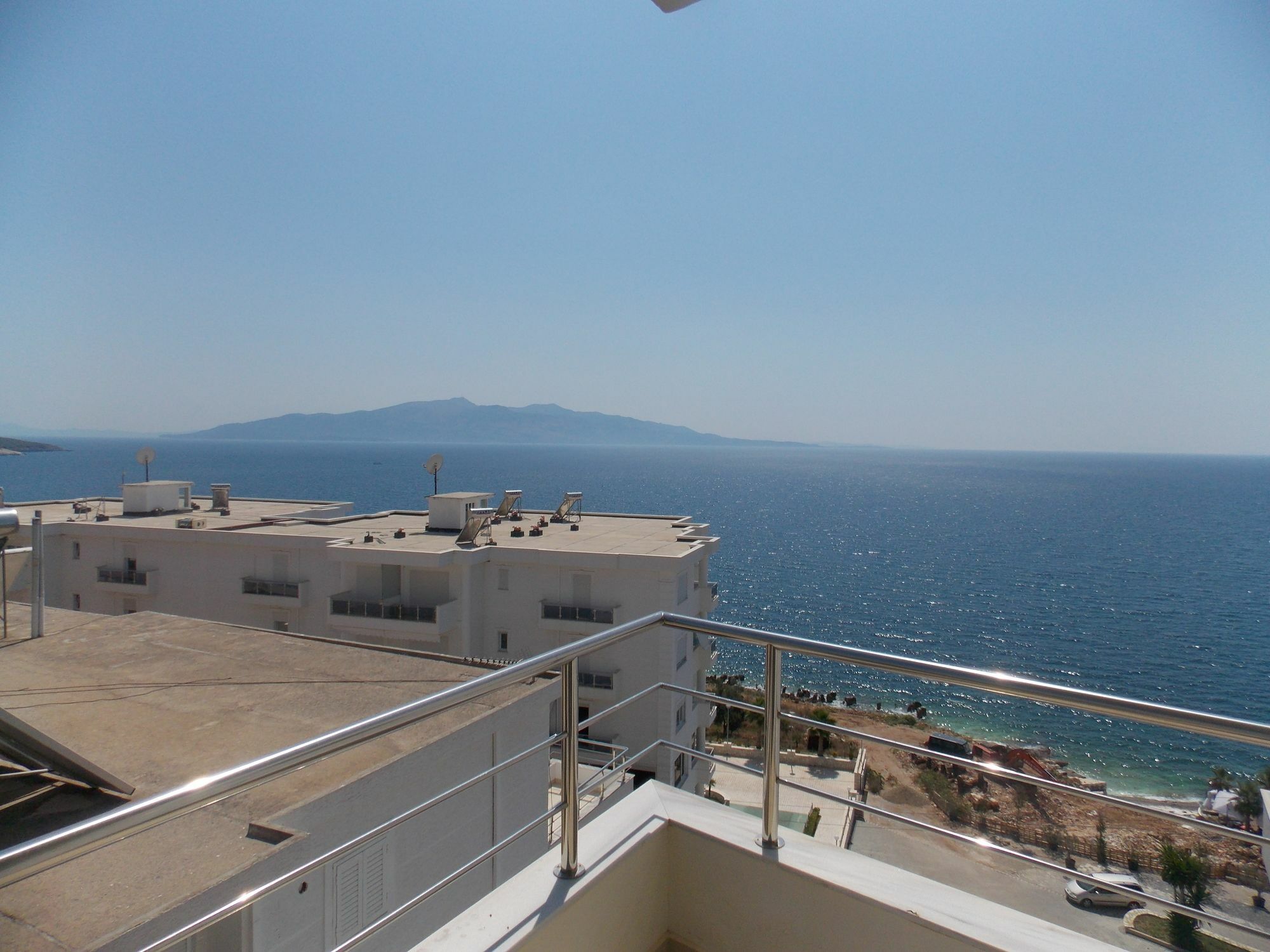 Apartments & Hotel Eleanna Sarandë Exterior foto