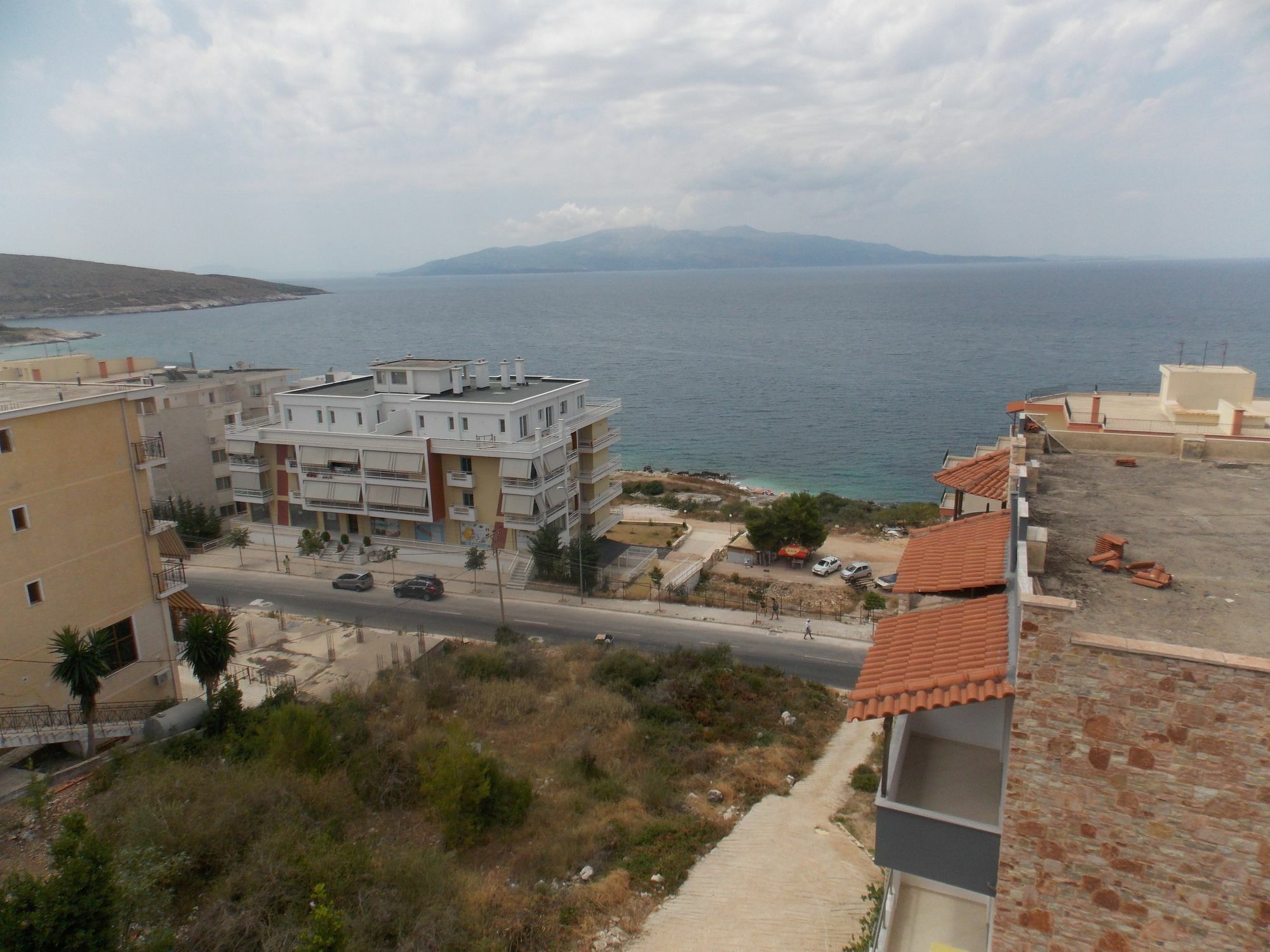 Apartments & Hotel Eleanna Sarandë Exterior foto